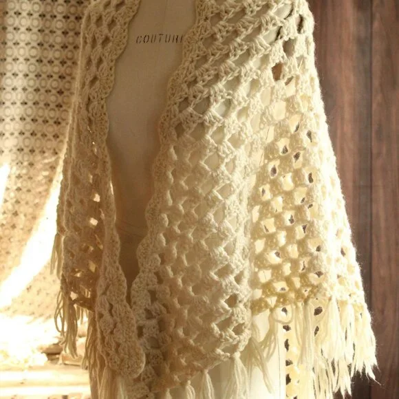 Vintage 1960s 1970s Shawl, Ivory Knit with Fringe Cape or Wrap